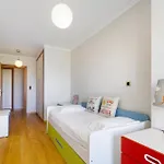Spacious 2br With Free Parking In By Soulplaces Apartman