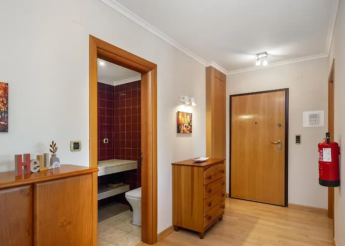 Spacious 2br With Free Parking In By Soulplaces